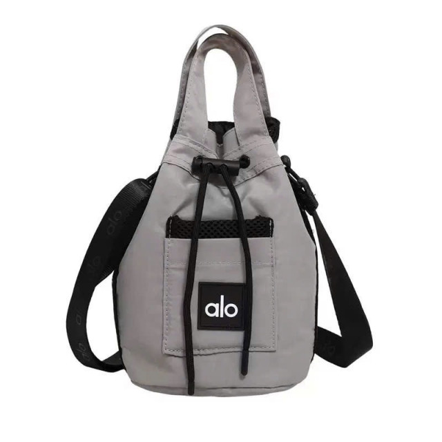 Alo Yoga Mini Bag  尼龍水桶包