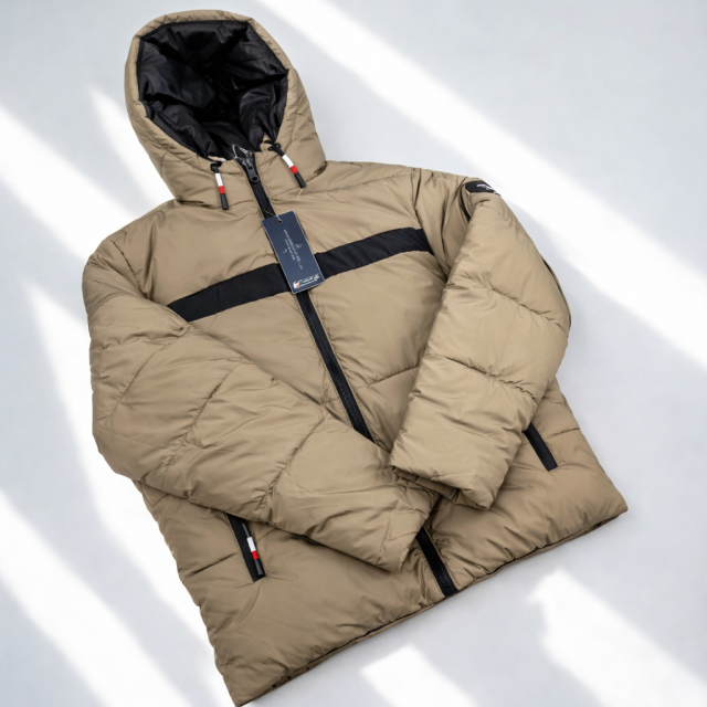 TOMMY HILFIGER 胸前大字LOGO連帽鋪棉外套