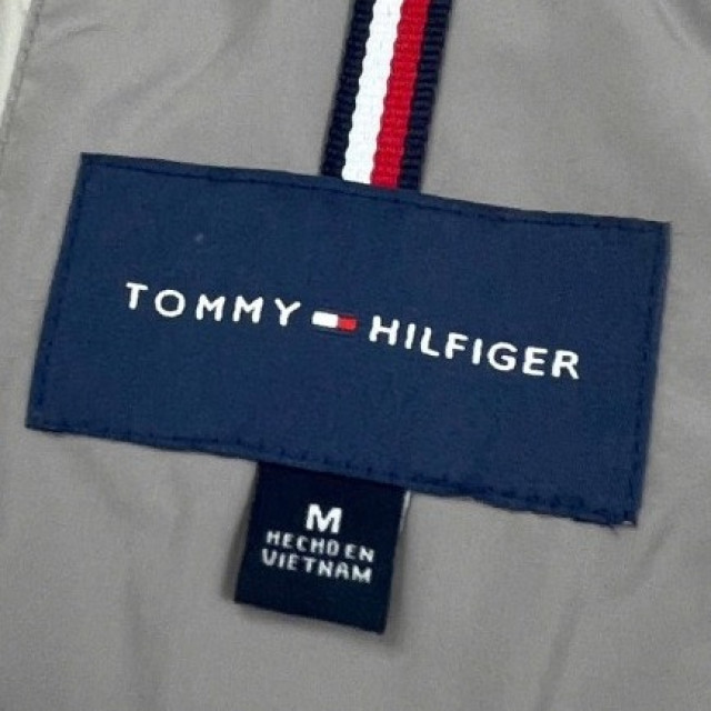 TOMMY HILFIGER 胸前大字LOGO連帽鋪棉外套