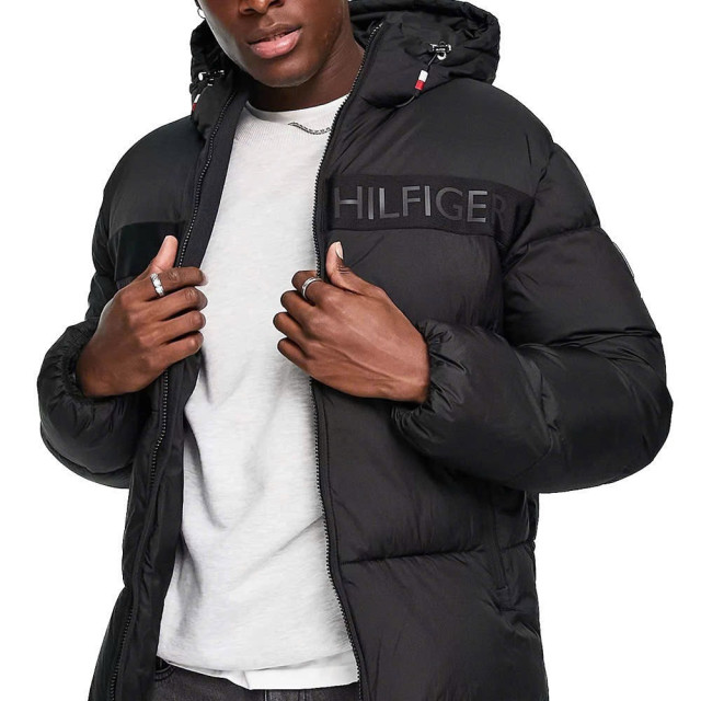 TOMMY HILFIGER 胸前大字LOGO連帽鋪棉外套