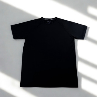 KENNETH COLE 機能排汗短T