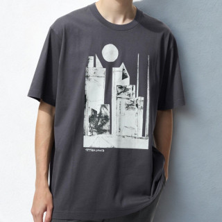 UNIQLO 聯名款短T