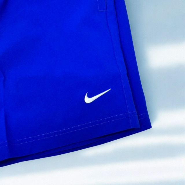 NIKE DRI-FIT電繡LOGO運動短褲