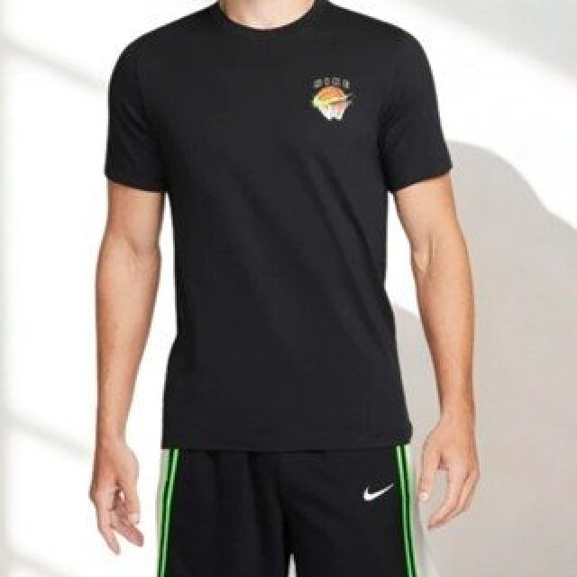 NIKE 籃球短T